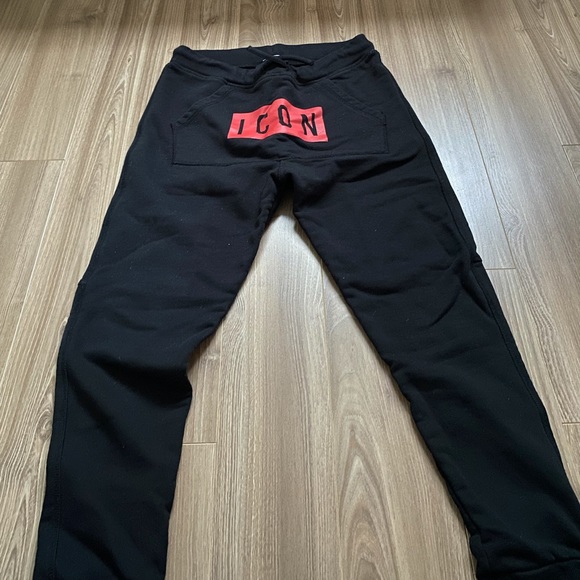 DSquared2 ICON children’s Track suit size 14Y - Picture 3 of 6